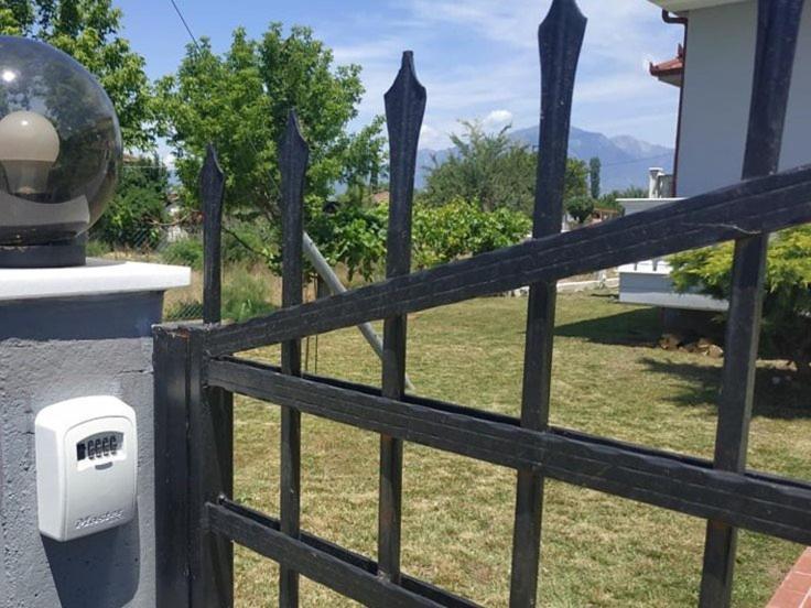 Deppy'S House Κοντά Στα Λουτρά Πόζαρ Leilighet Chrysi Eksteriør bilde