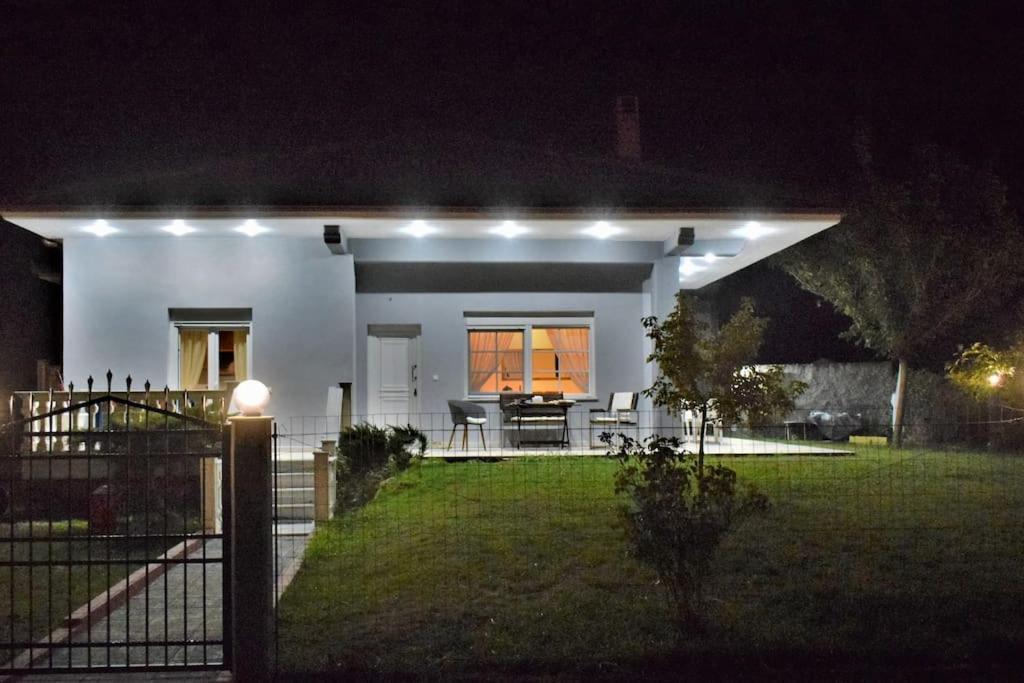 Deppy'S House Κοντά Στα Λουτρά Πόζαρ Leilighet Chrysi Eksteriør bilde